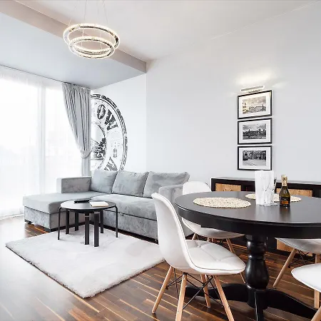 Wawel Angel Plaza By Amstra Luxury *